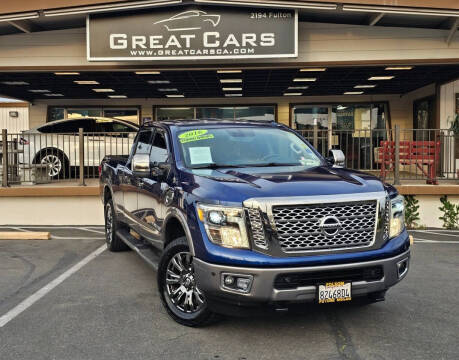 2016 Nissan Titan XD Platinum Reserve RWD photo