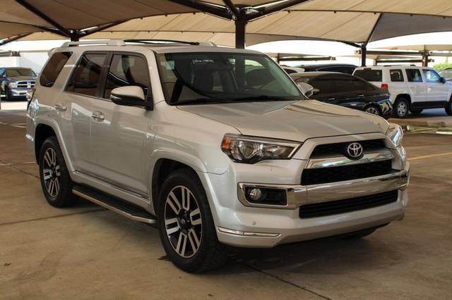 2016 Toyota 4Runner Limited RWD photo