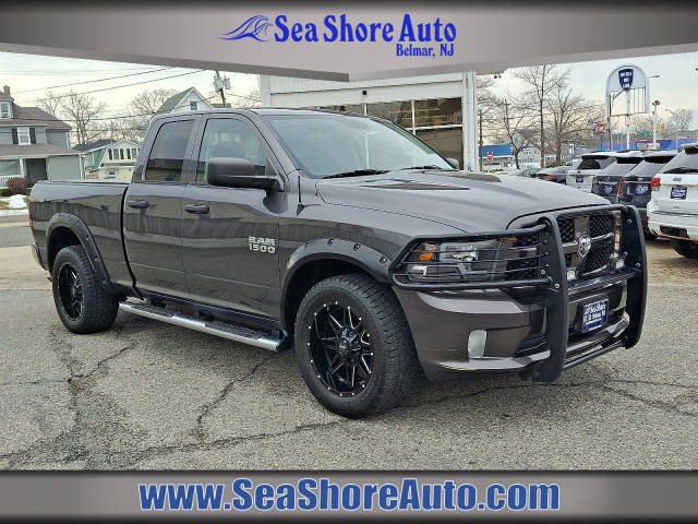 2016 Ram 1500 Express 4WD photo