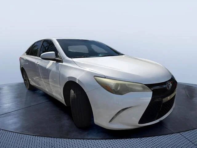 2016 Toyota Camry SE FWD photo