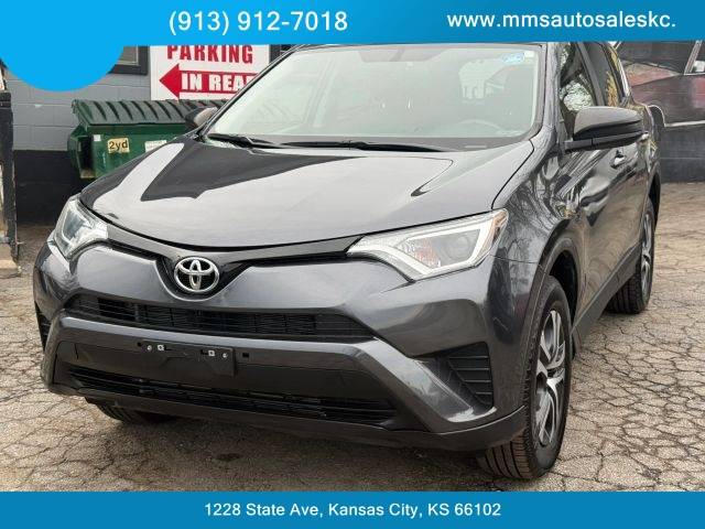 2016 Toyota RAV4 LE AWD photo
