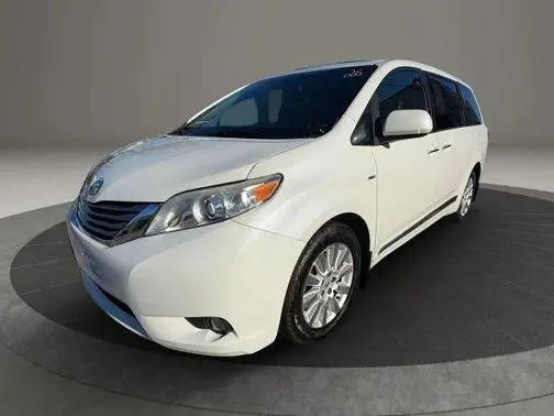 2016 Toyota Sienna XLE AWD photo