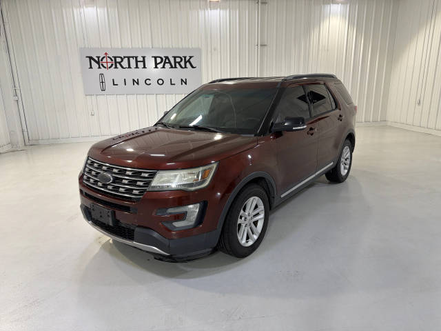 2016 Ford Explorer XLT FWD photo