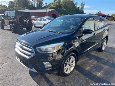 2017 Ford Escape SE FWD photo