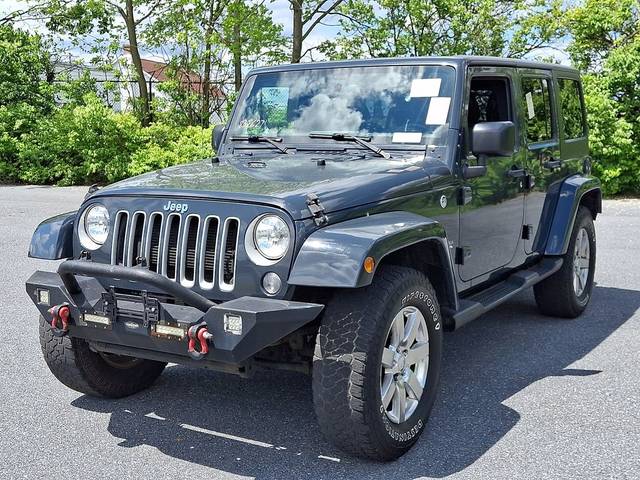 2016 Jeep Wrangler Unlimited Sahara 4WD photo