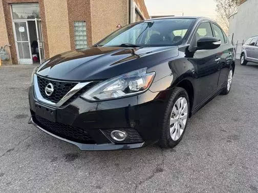 2016 Nissan Sentra SR FWD photo