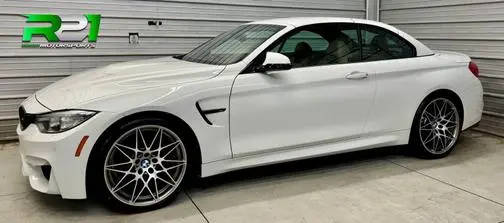 2016 BMW M4  RWD photo