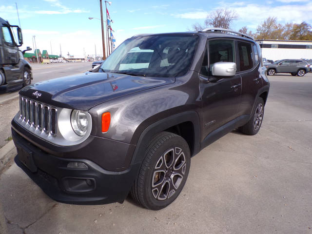 2016 Jeep Renegade Limited 4WD photo