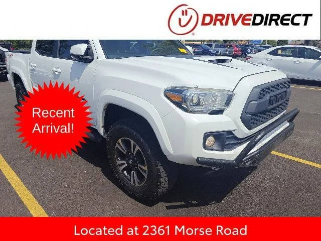 2016 Toyota Tacoma TRD Sport 4WD photo