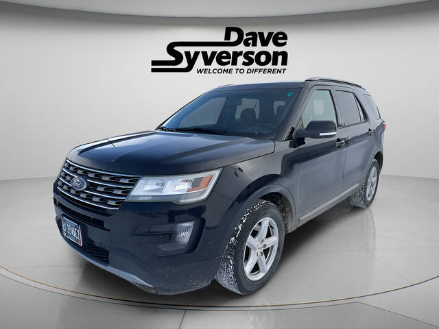 2016 Ford Explorer XLT 4WD photo