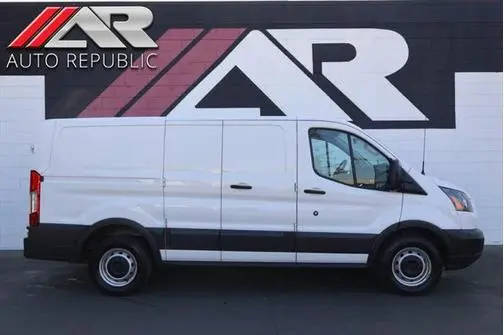 2015 Ford Transit Van  RWD photo