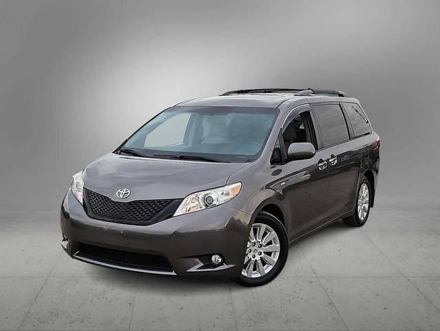 2016 Toyota Sienna XLE AWD photo