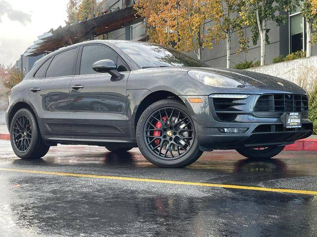 2017 Porsche Macan GTS AWD photo