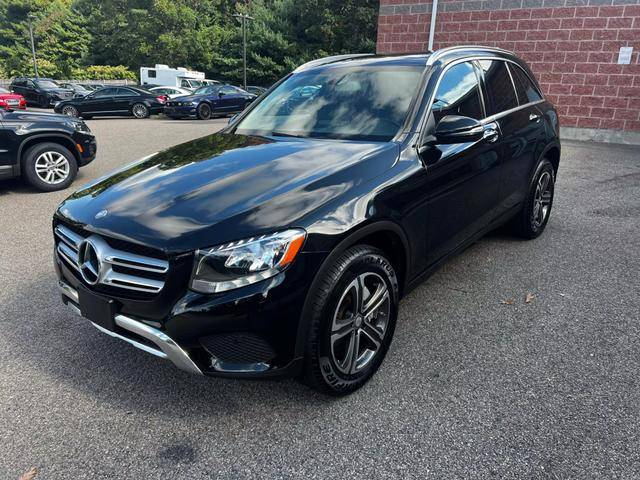 2016 Mercedes-Benz GLC-Class GLC 300 AWD photo