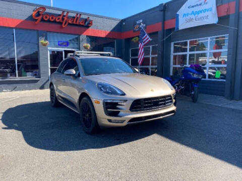 2017 Porsche Macan GTS AWD photo