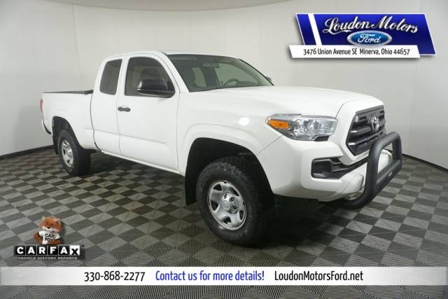 2016 Toyota Tacoma SR5 4WD photo