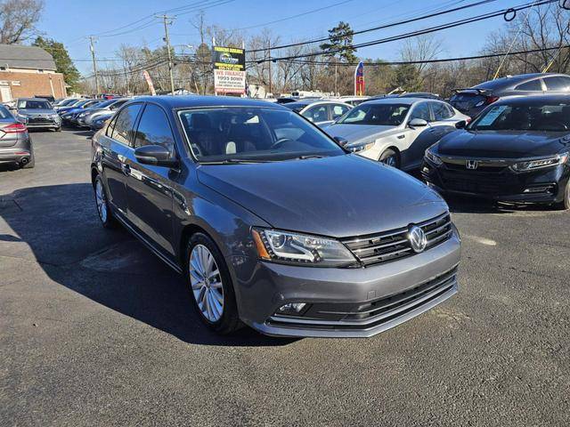 2016 Volkswagen Jetta 1.8T SEL FWD photo