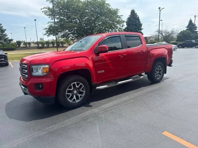 2016 GMC Canyon 4WD SLE 4WD photo