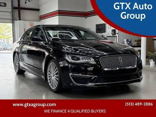 2017 Lincoln MKZ Reserve FWD photo