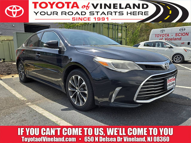 2016 Toyota Avalon XLE Premium FWD photo