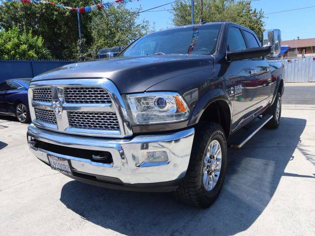 2016 Ram 2500 Laramie 4WD photo