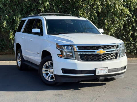 2015 Chevrolet Tahoe LT 4WD photo