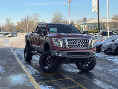 2016 Nissan Titan XD Platinum Reserve 4WD photo