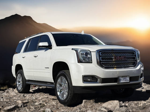 2016 GMC Yukon SLT 4WD photo