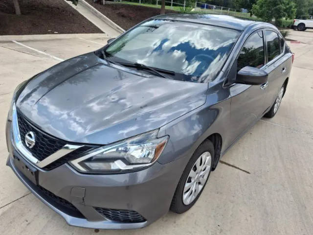 2016 Nissan Sentra SV FWD photo