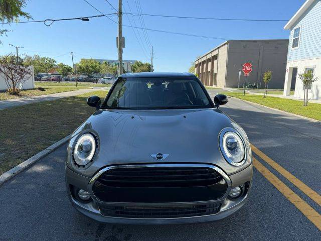 2016 MINI Cooper Clubman  FWD photo