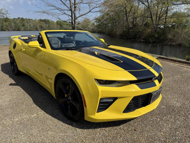 2016 Chevrolet Camaro 2SS RWD photo