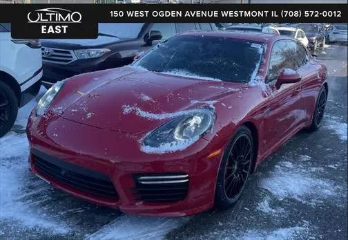 2015 Porsche Panamera GTS AWD photo