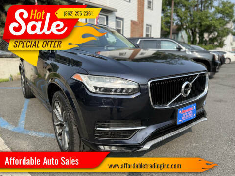 2016 Volvo XC90 T6 Momentum AWD photo