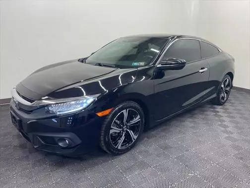 2016 Honda Civic Touring FWD photo