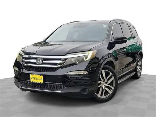 2016 Honda Pilot Touring AWD photo