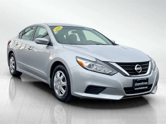 2016 Nissan Altima 2.5 S FWD photo
