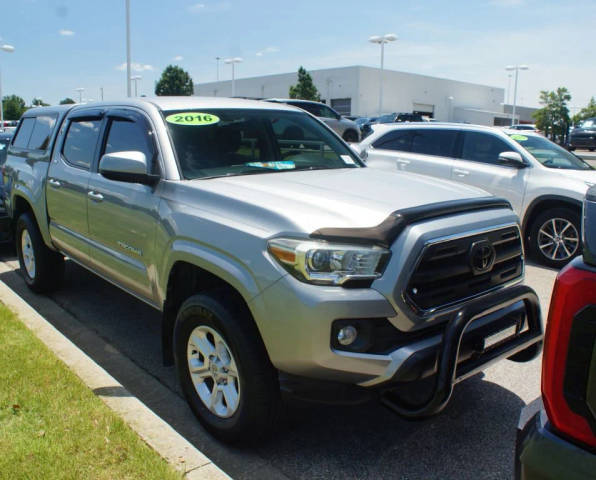 2016 Toyota Tacoma SR5 4WD photo
