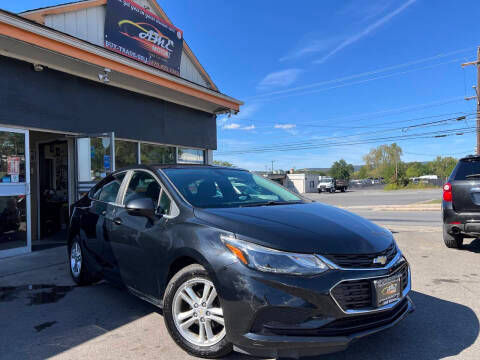 2016 Chevrolet Cruze LT FWD photo