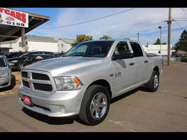 2016 Ram 1500 Express 4WD photo