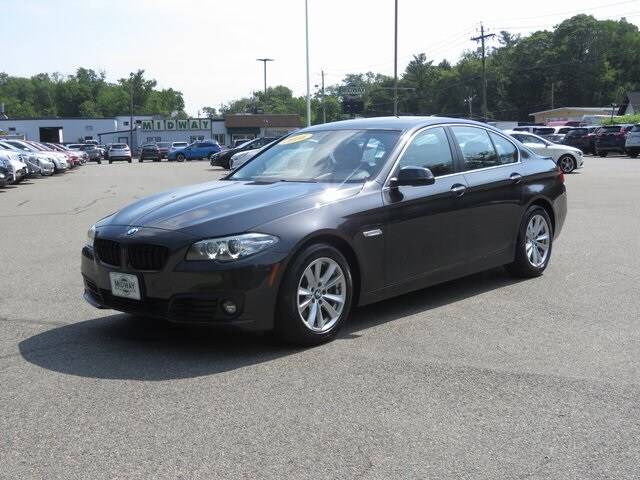 2016 BMW 5 Series 528i xDrive AWD photo