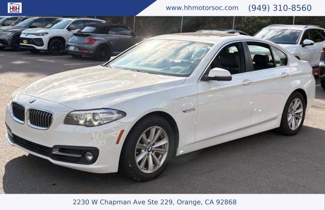 2016 BMW 5 Series 528i RWD photo