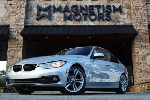 2016 BMW 3 Series 320i RWD photo