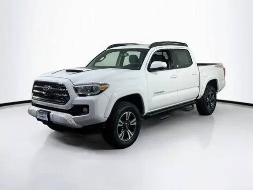 2016 Toyota Tacoma TRD Sport 4WD photo