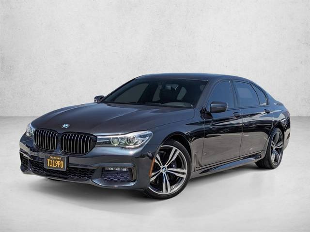 2016 BMW 7 Series 740i RWD photo