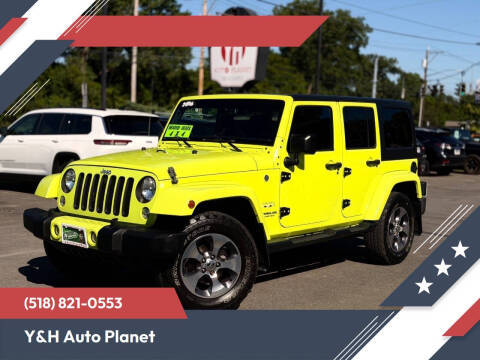 2016 Jeep Wrangler Unlimited Sahara 4WD photo