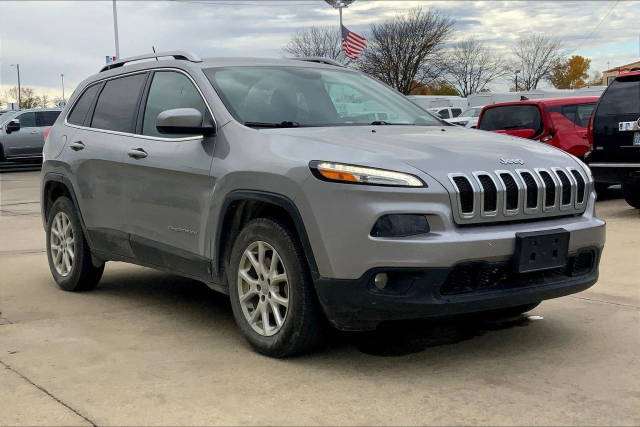 2016 Jeep Cherokee Latitude 4WD photo