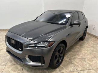 2017 Jaguar F-Pace First Edition AWD photo