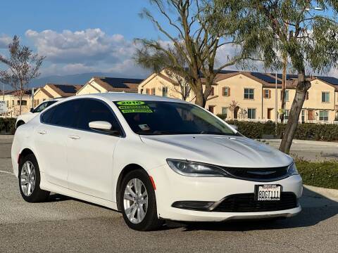 2016 Chrysler 200 Touring FWD photo