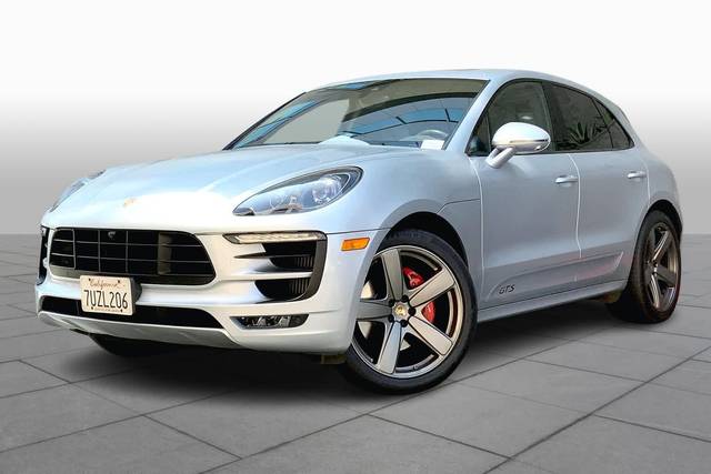 2017 Porsche Macan GTS AWD photo