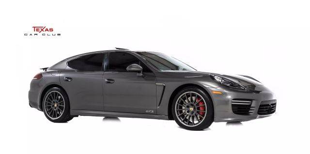 2016 Porsche Panamera GTS AWD photo